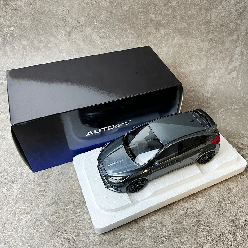 Focus RS 2016 - Carro Miniatura